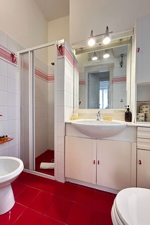 Towels - Federicas Ponte Vecchio 1bd by Interhome (Florence)