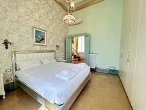 Internet - Florentine Penthouse von FlorenceHospitality by Interhome (Florence)