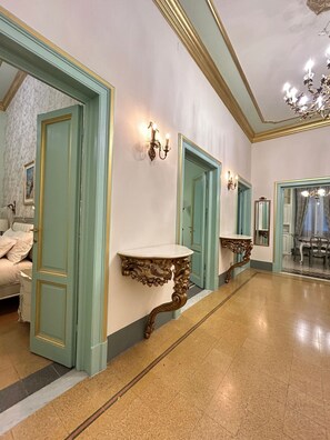 Interior - Florentine Penthouse von FlorenceHospitality by Interhome (Florence)