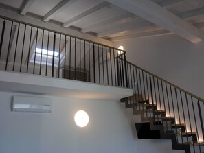 Interior - mit Balkon by Interhome (Brenzone)