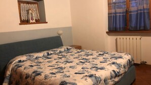 Room - Apartment  by Interhome (Brenzone)
