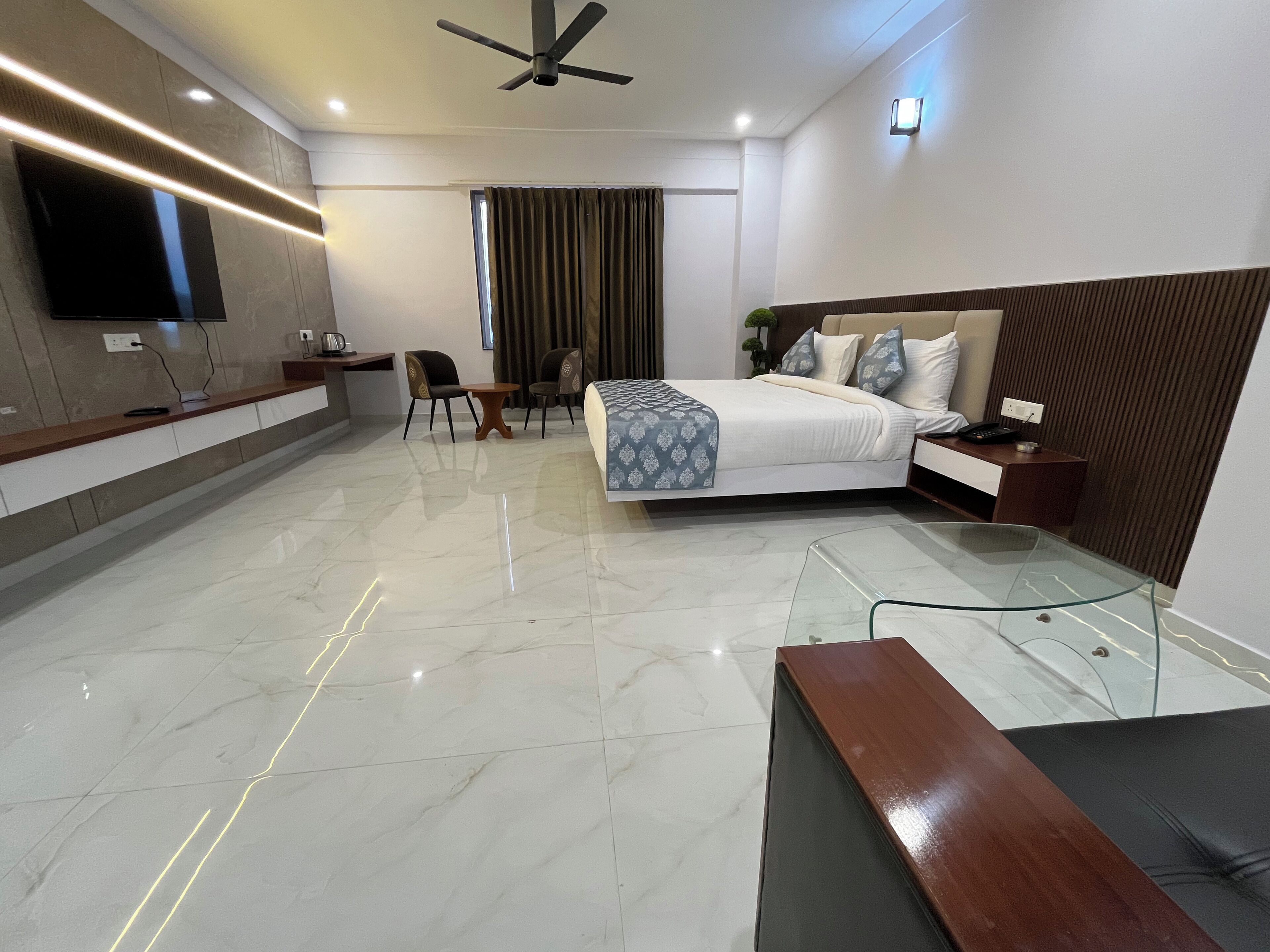 Premium Room With Jacuzzi