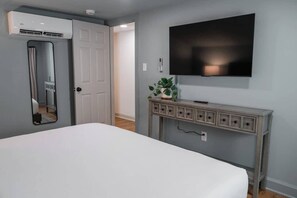 2 Schlafzimmer, Bügeleisen/Bügelbrett, Reisekinderbett, kostenloses WLAN