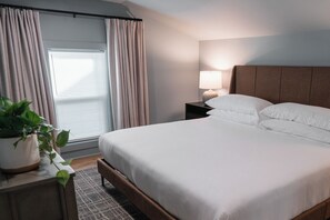 Silitysrauta/-lauta, vauvan matkasänky, ilmainen Wi-Fi, vuodevaatteet