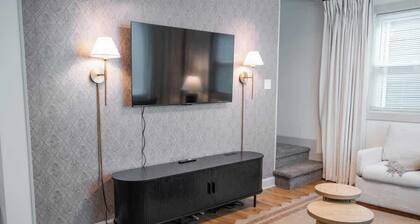 The Bluebird | Pet-Friendly 2BR Apt Near Hershey