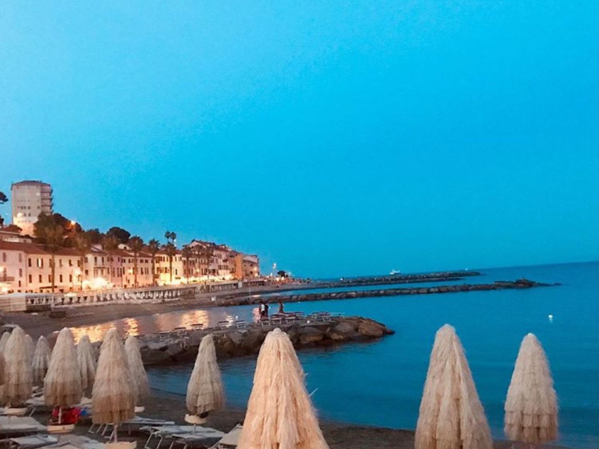 Strand