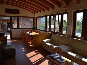 Interior - Appto. "Villa La Veranda" mit Garten und Pool by Interhome (Salo')