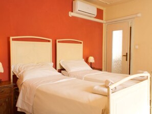 2 bedrooms, Internet