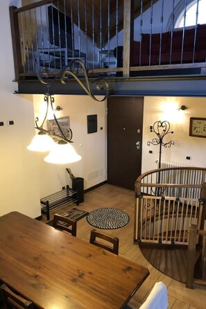 Dining - Rustikales Haus in ruhiger Lage mit  Seesicht by Interhome (Acquaseria)