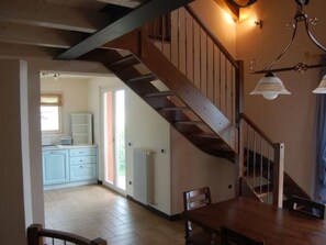 Interior - Rustikales Haus in ruhiger Lage mit  Seesicht by Interhome (Acquaseria)