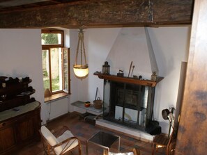 TV, fireplace - Casa Valsolda by Interhome (Acquaseria)