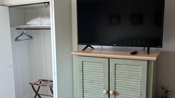 Interior - Ocean View Condo @Beach/Cherry Grove Pier sleeps 6 (north myrtle beach)