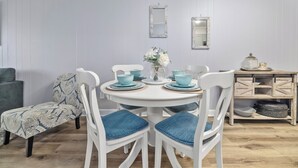 Dining - Ocean View Condo @Beach/Cherry Grove Pier sleeps 6 (north myrtle beach)