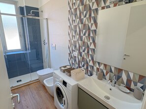 Bathroom - Casa Licia von Holiday World by Interhome (Savona)