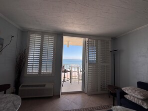 Interior - Perfect Weekend Getaway-Balcony (Daytona Beach)