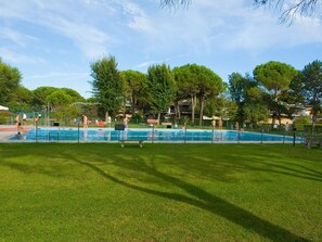 Sports court - "Ollimpia 82" by Interhome (Bibione)