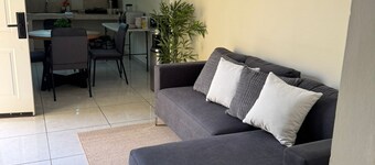  Linda casa de 3 hab., 2 baños, A/C, WIFI de alta velocidad.