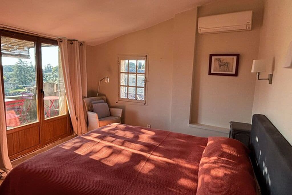 Wi-Fi gratuit, draps fournis