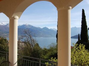 Property grounds - Wohnung Annetta mit Sicht auf See und Berge by Interhome (Pianello Lario)