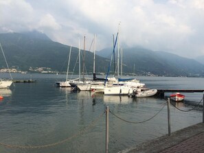 Marina - Wohnung Annetta mit Sicht auf See und Berge by Interhome (Pianello Lario)