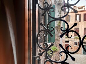 Interior - Wohnung PASTE, 3 Minuten von der Rialto-Brücke entfernt by Interhome (Venice)