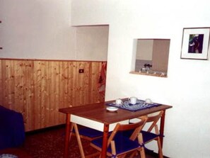 Dining - Zweijahreswohnung by Interhome (Venice)