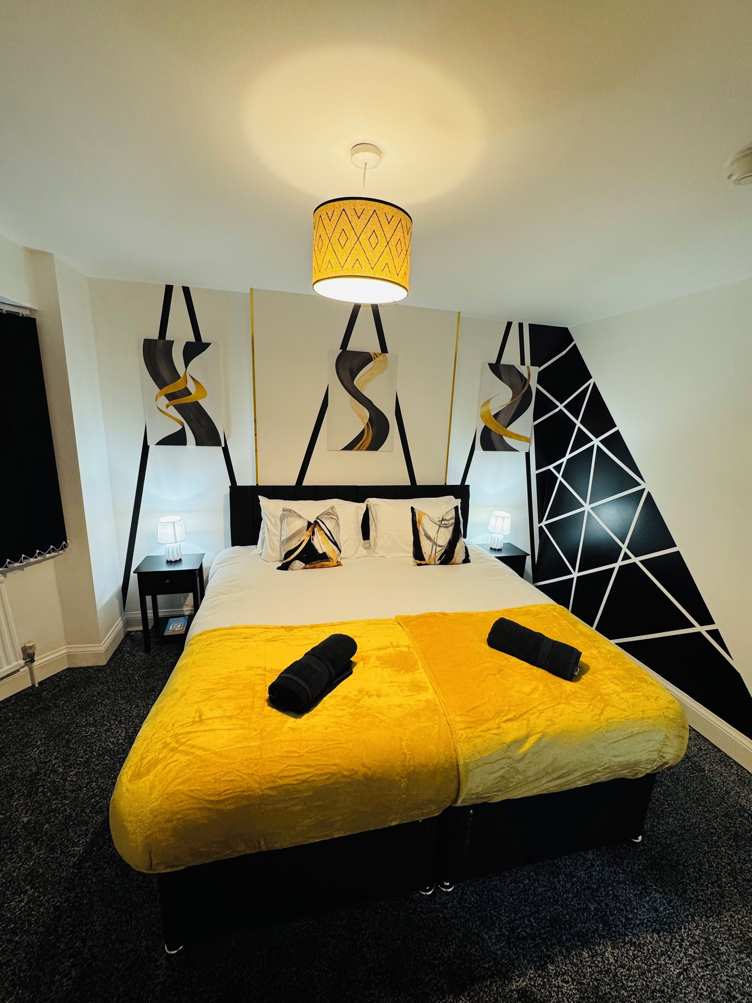 3 soverom, skrivebord, strykejern/-brett og wi-fi (inkludert)