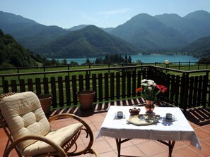 Outdoor dining - WOHNUNG BELLAVISTA by Interhome (Lago di Ledro)
