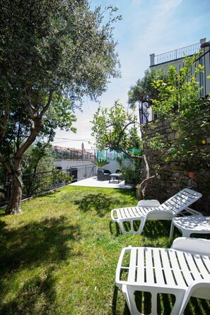 Property grounds - Isolabella by Interhome (Badalucco)