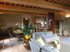 Living area - Wohnung "Villa Volterra" mit gemeinschaftlichem Pool by Interhome (Volterra)