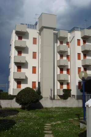 Exterior - Wohnung 'Mare Blu 7' in Strandnähe by Interhome (Fano)