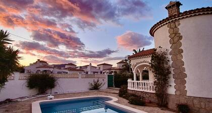 Geräumige Villa in Miami Platja