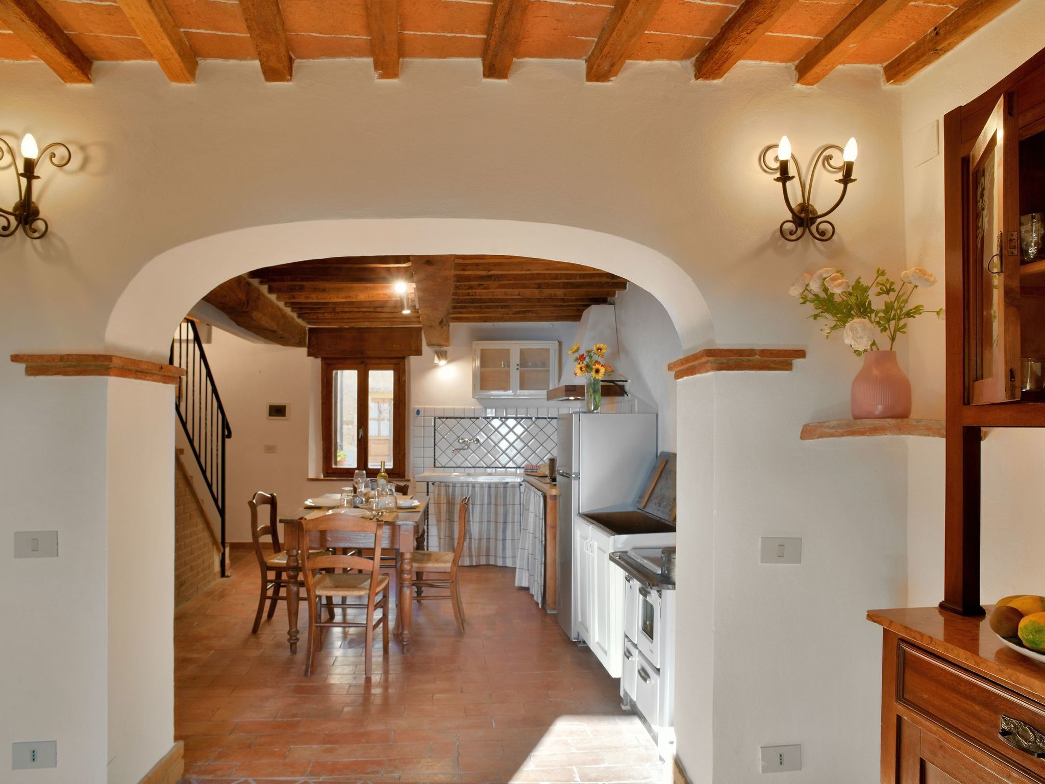 Frigorífico y utensilios de cocina