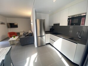 Interior - Cozy apartment with air conditioning and Wi-Fi in Castelló d'Empúries (Castelló d'Empúries)