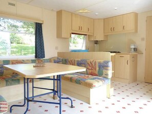 Dining - Mobile home with terrace at Payrac campsite (Payrac)