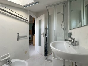 Towels - Nido al Mare Studio 5 Minuten vom Strand entfern by Interhome (Levanto)