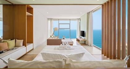 Signature Luxury Village