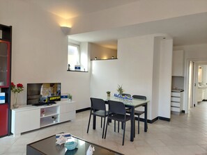 Dining - Il Carugio by Holiday World by Interhome (Rapallo)
