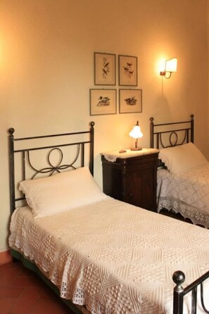 Unclassified image, 2 of 31, button - Casa Letizia mit toller Aussicht by Interhome (Castiglione d'Orcia)
