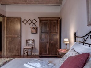 Internet - Wohnung Kreta Senesi by Interhome (Casole d'Elsa)