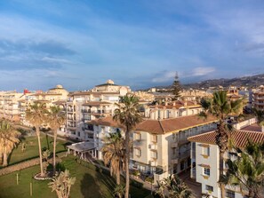 Exterior - mit Blick auf das Wasser by Interhome (Torrox Costa)