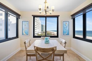 Dining - Broadmoor 401 by Liquid Life (Orange Beach)
