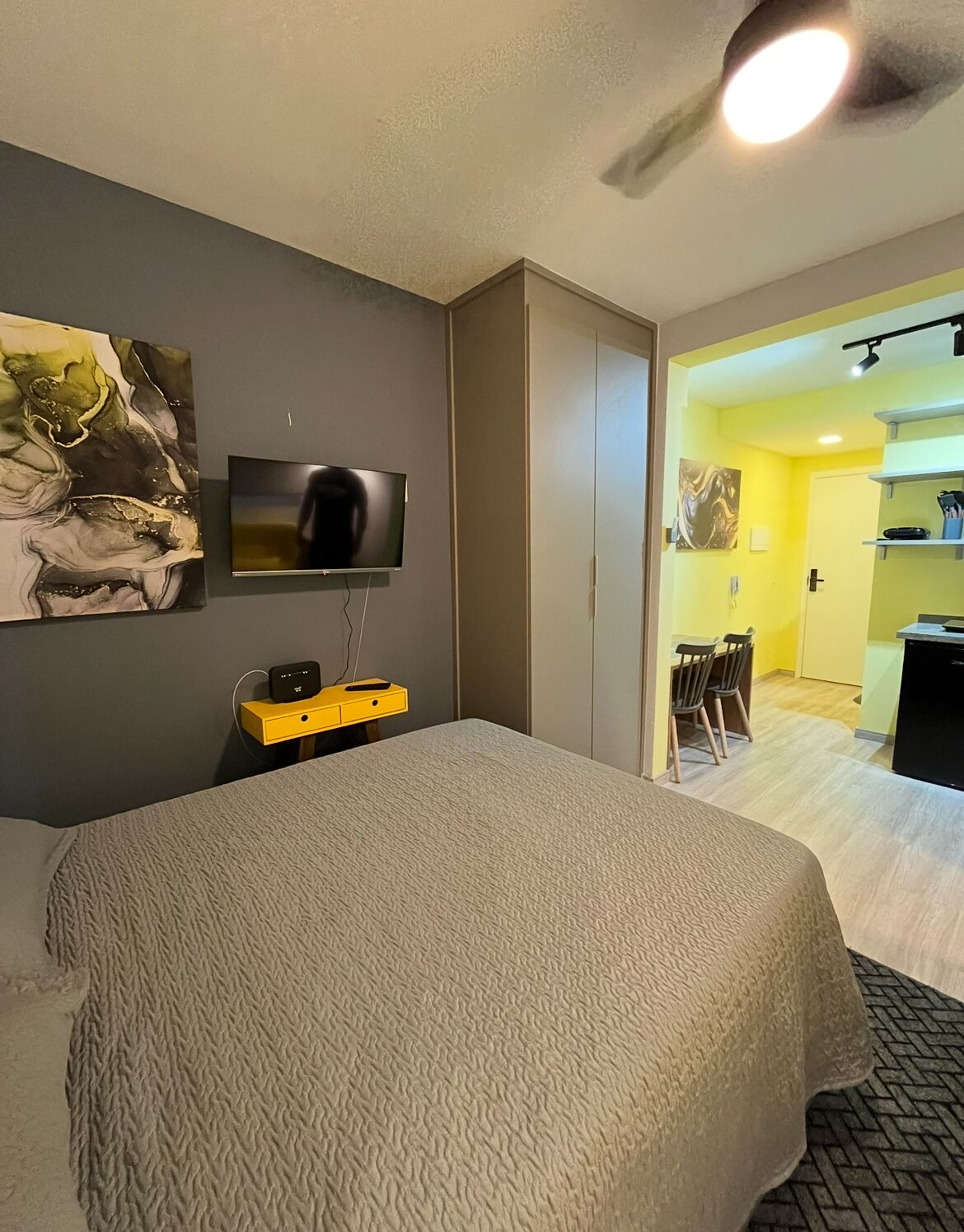 1 Schlafzimmer, Schreibtisch, Bügeleisen/Bügelbrett, kostenloses WLAN