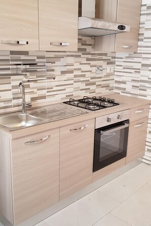 Fridge, cookware/dishes/utensils - Wohnung 'Ascar' mit Balkon by Interhome (Torino)