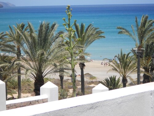 Costa Calma mit Garten, am Strand by Interhome