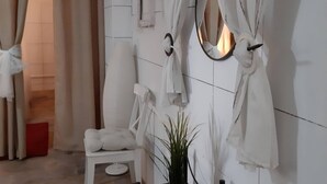 Interior - Geräumiges Haus mit exklusivem Schwimmbad und Solarium. by Interhome (Costa del Silencio)