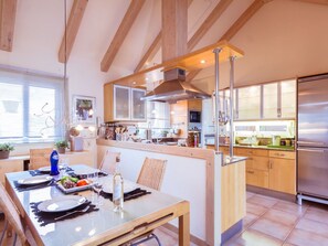 Dining - Strandnahes Ferienhaus Hibiscus mit privatem Pool by Interhome (Corralejo)