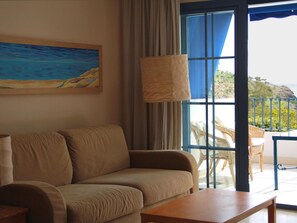DVD player - mit Terrasse, Pool und Garten by Interhome (Almuñécar)