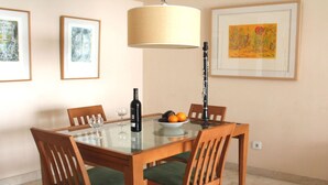 Dining - mit Terrasse, Pool und Garten by Interhome (Almuñécar)