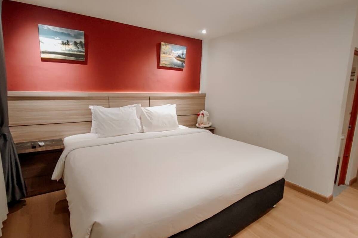 Habitació doble Deluxe | Escriptori, espai de treball apte per a portàtils i wifi gratuïta